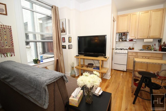 Foto del edificio - 523 W 112th St