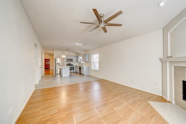 Building Photo - 23115 Postwood Oaks Dr