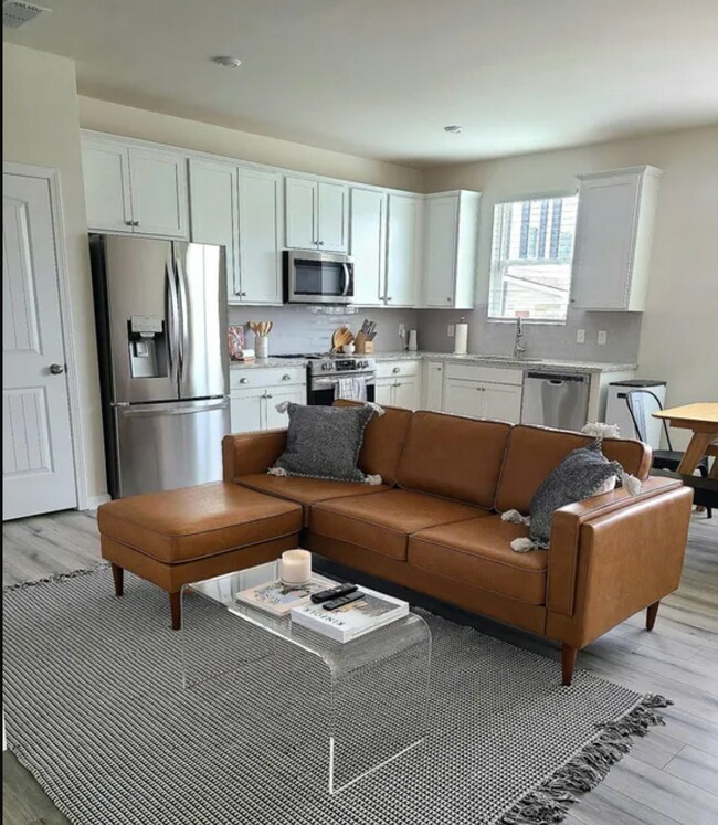 Building Photo - 3069 Talisman Way
