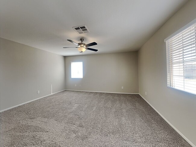 Building Photo - 3799 Gulliver St