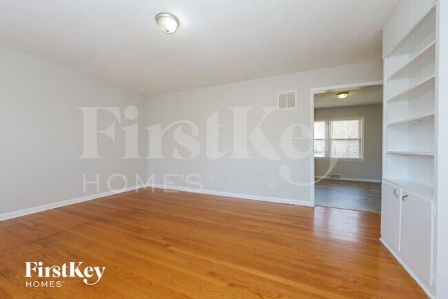 Building Photo - 9124 Tennessee Ave