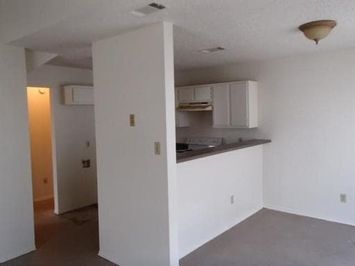 Building Photo - 2205 Katy Ln