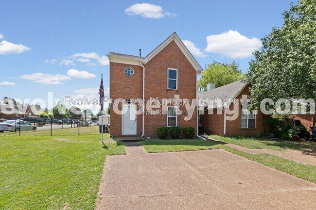 Foto del edificio - 8363 Creek Front Dr