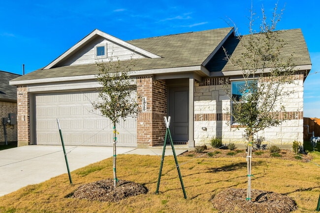 Building Photo - 1825 Javelina St