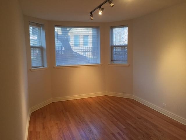 Foto del edificio - 2865 W Shakespeare Ave