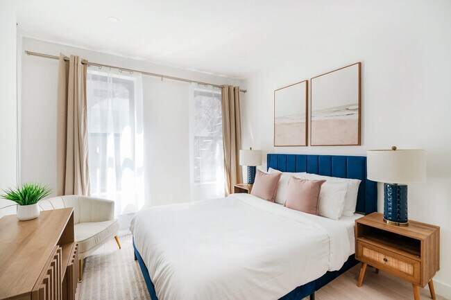 Foto del edificio - 501 1/2 East 83rd Street-SI FL2-ID1022040P