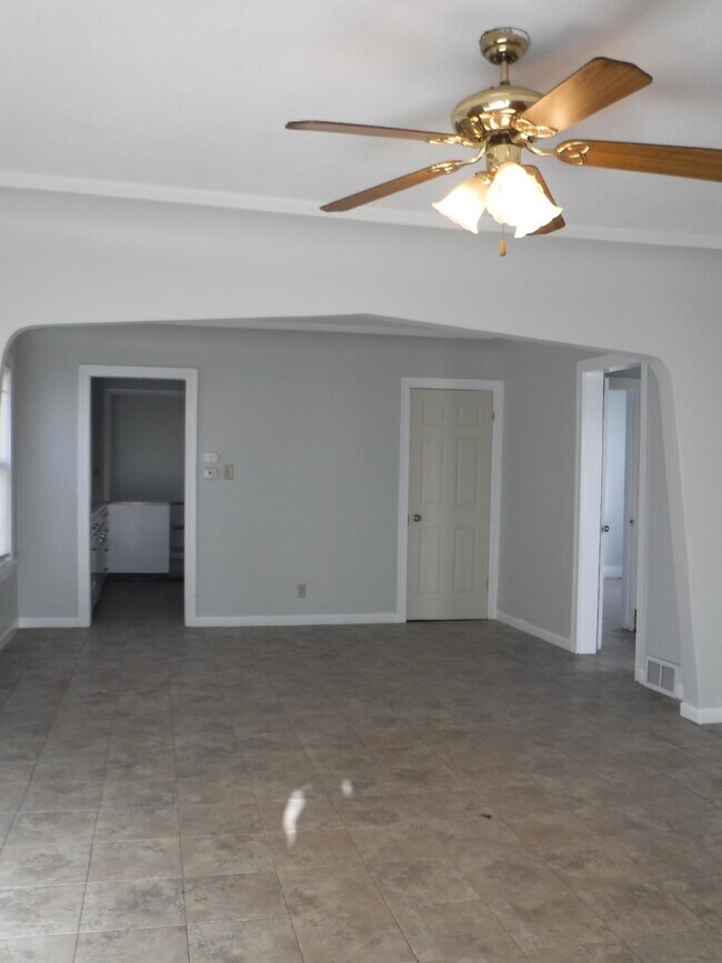 Foto del edificio - 3617 Penn St