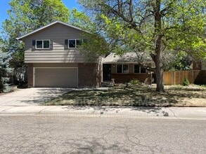 Building Photo - 6534 Zinnia St
