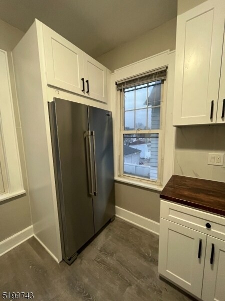 Primary Photo - 40 Piaget Ave