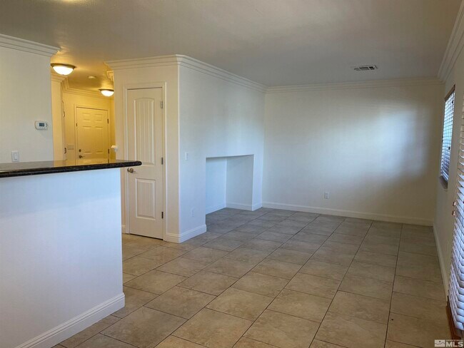Building Photo - 5785 Camino Verde Dr