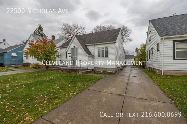 Foto del edificio - 22500 Nicholas Ave