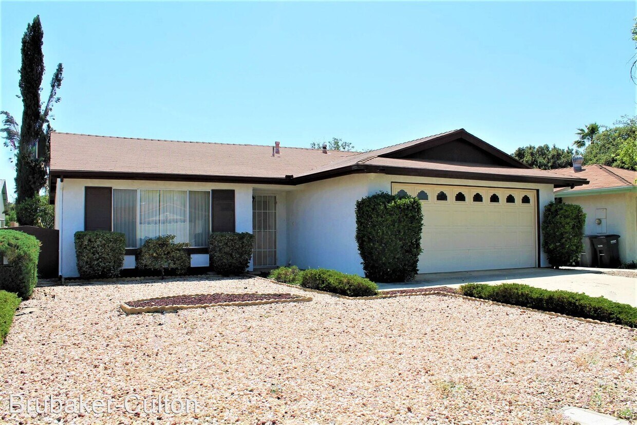 2 br, 2 bath House 0 El Rancho Cir House Rental in Hemet, CA