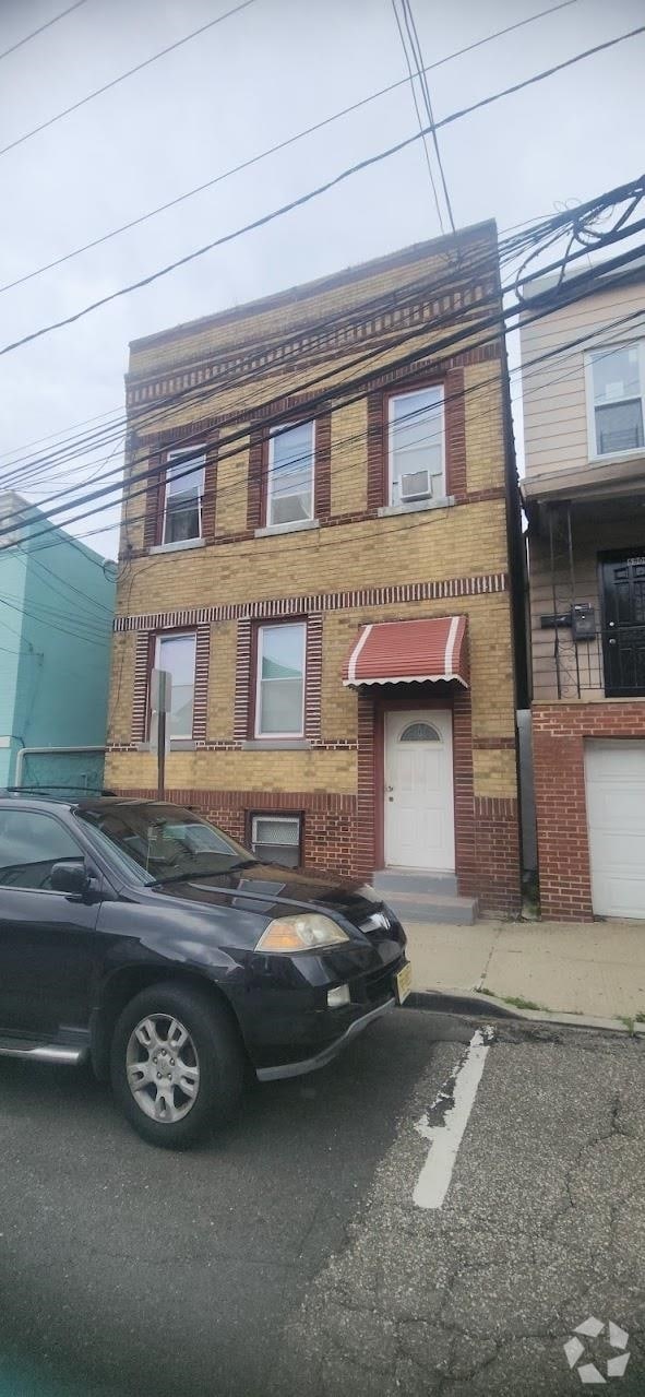 Building Photo - 6807 Smith Ave