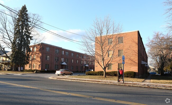 Foto del edificio - 366 Park Road Apartments