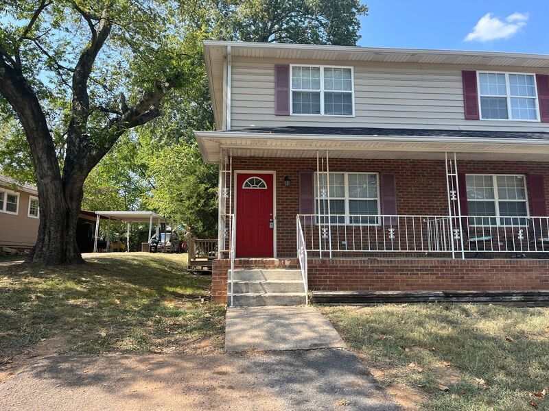Primary Photo - 1311 E 31st St