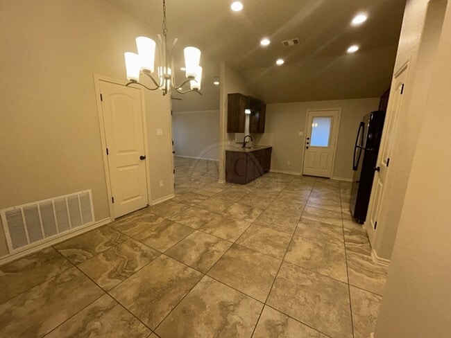 Building Photo - 5801 Luminous Ln