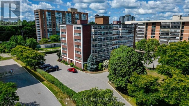 Building Photo - 45-445 Westmount Rd N