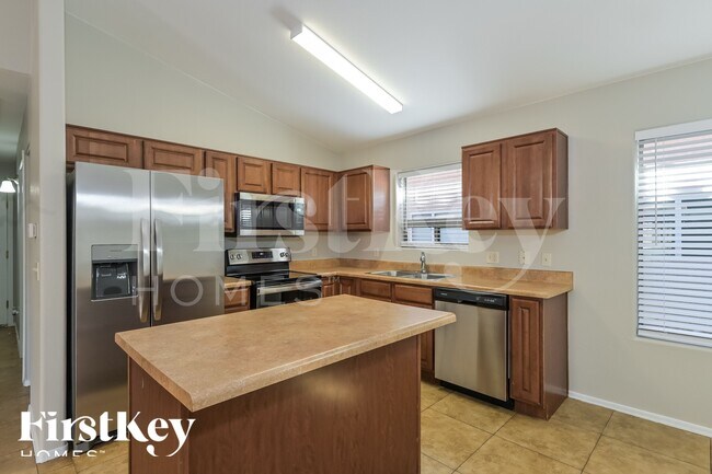 Building Photo - 8388 S Gupta Dr