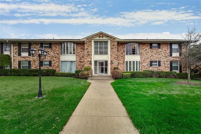 Foto principal - 5811 E University Blvd