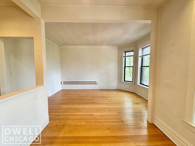 Foto del edificio - 2907 N Mildred Ave