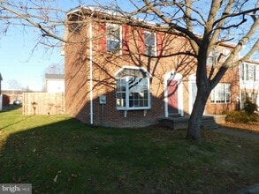 Building Photo - 244 Waterford Ln