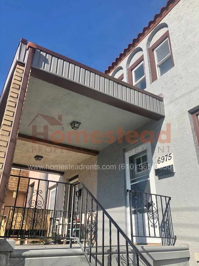 Building Photo - 2 BEDROOM UPPER DARBY HOME!
