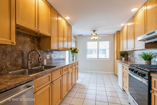 Foto del edificio - 261 Driftwood Ln