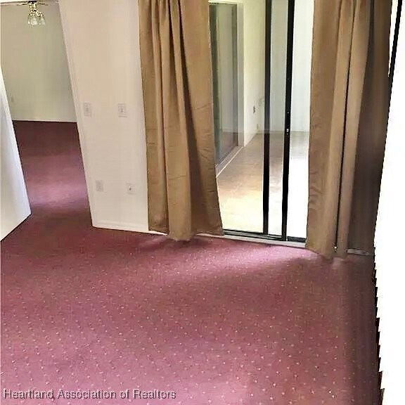 Foto del edificio - 751 W Carey Ln