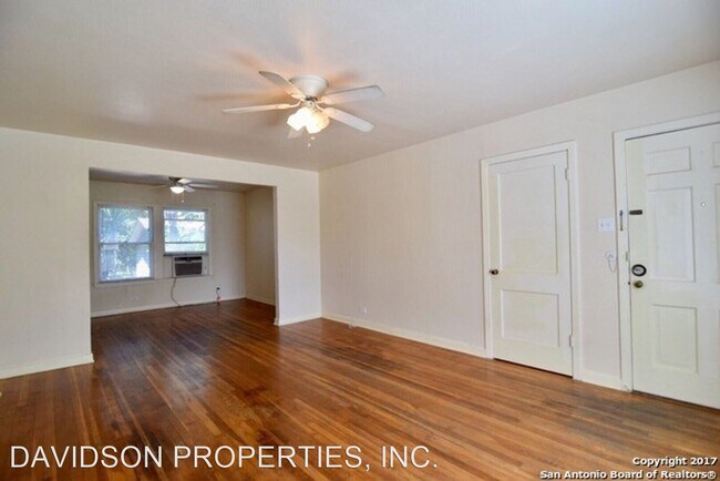 Foto del edificio - 2 br, 1 bath House - 461 Bryn Mawr Dr