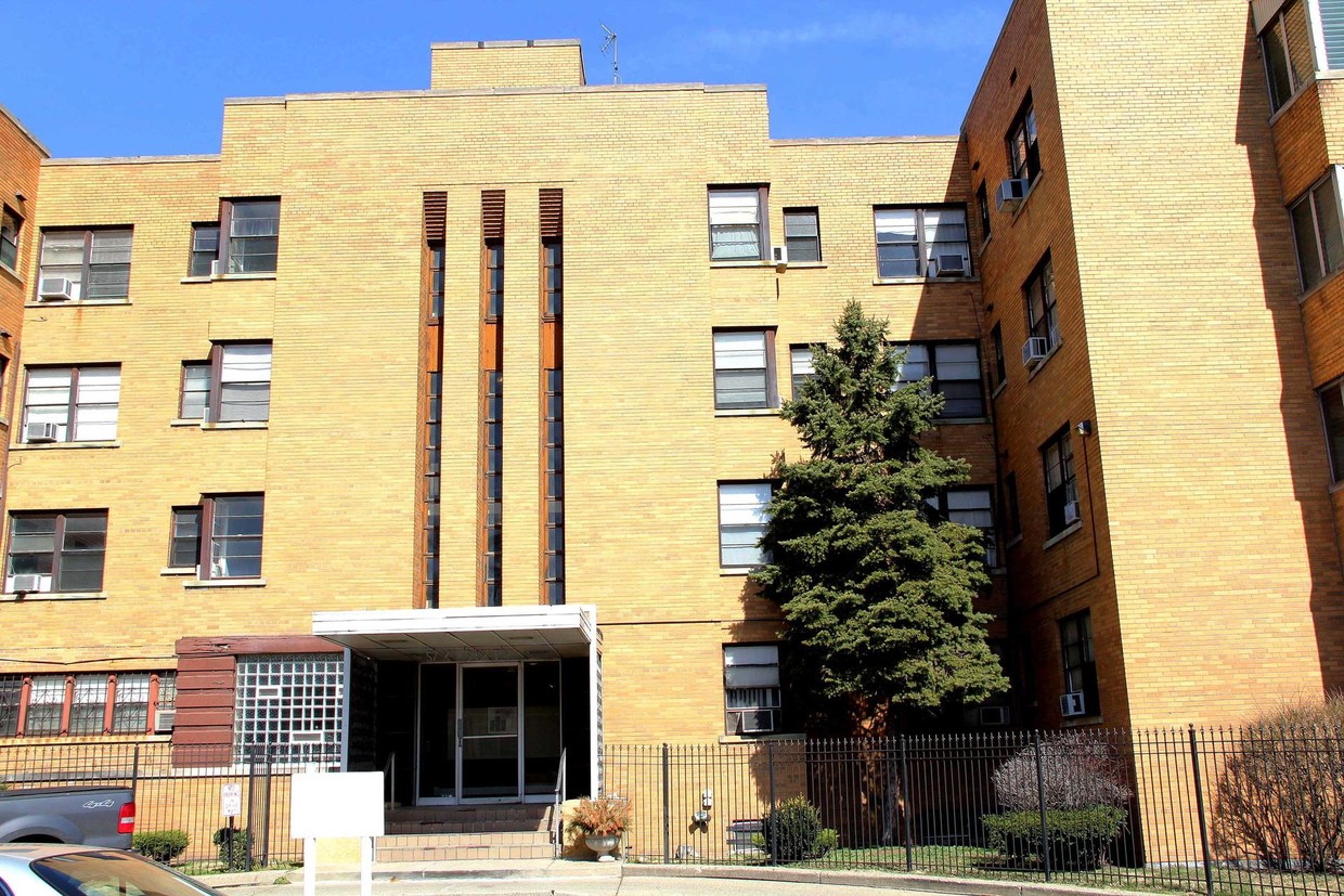Primary Photo - 660 Whitmore Rd