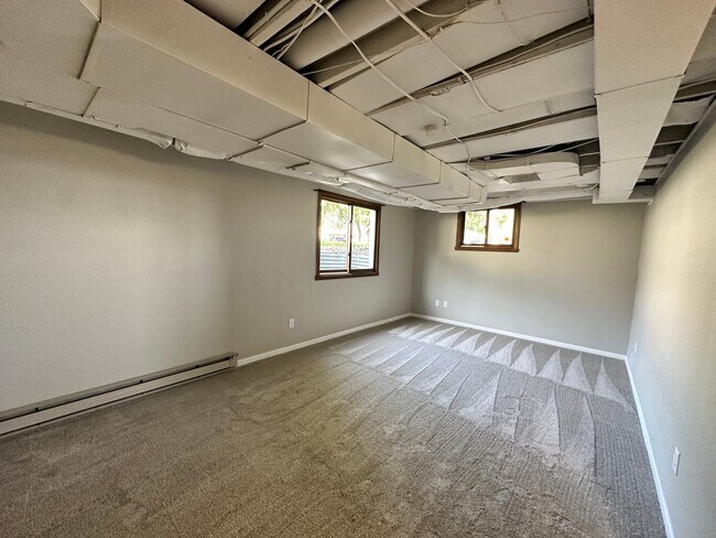 Foto del edificio - 702 26th St N