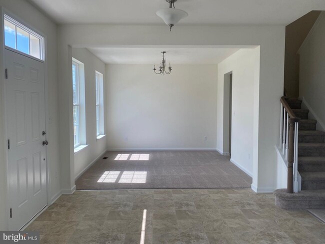 Building Photo - 2444 W Palladio Pl