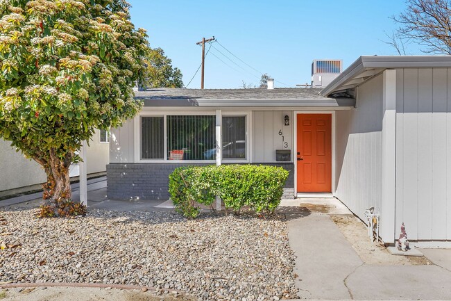 Building Photo - 611-613 Russell Boulevard