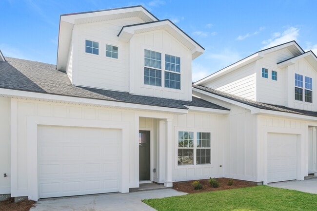 Building Photo - 1067 Walker Point Way