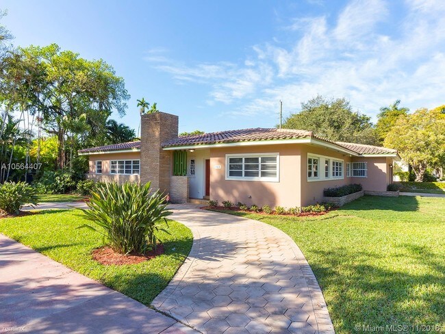 Building Photo - 3 br, 3.5 bath House - 1311 Granada Blvd