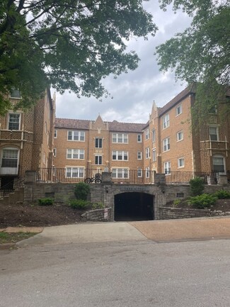 Building Photo - 7553 Byron Pl