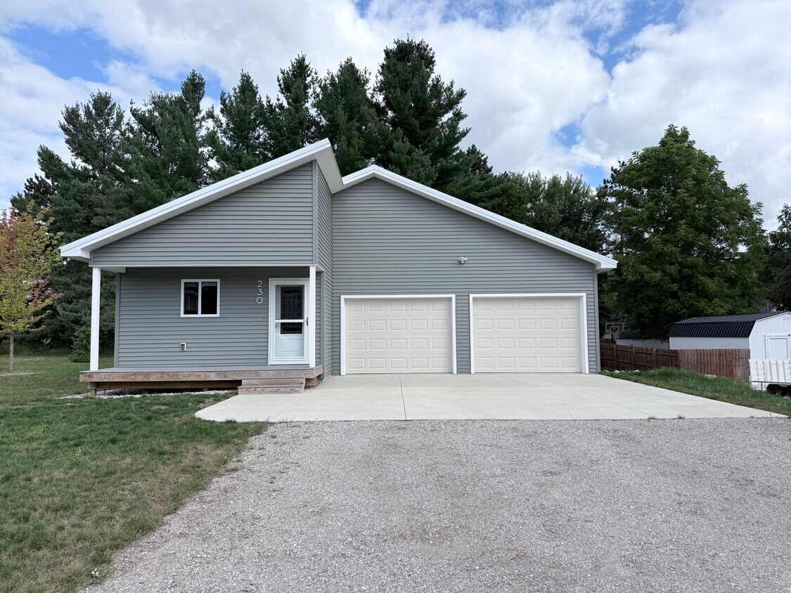 Foto principal - 230 Ridge St