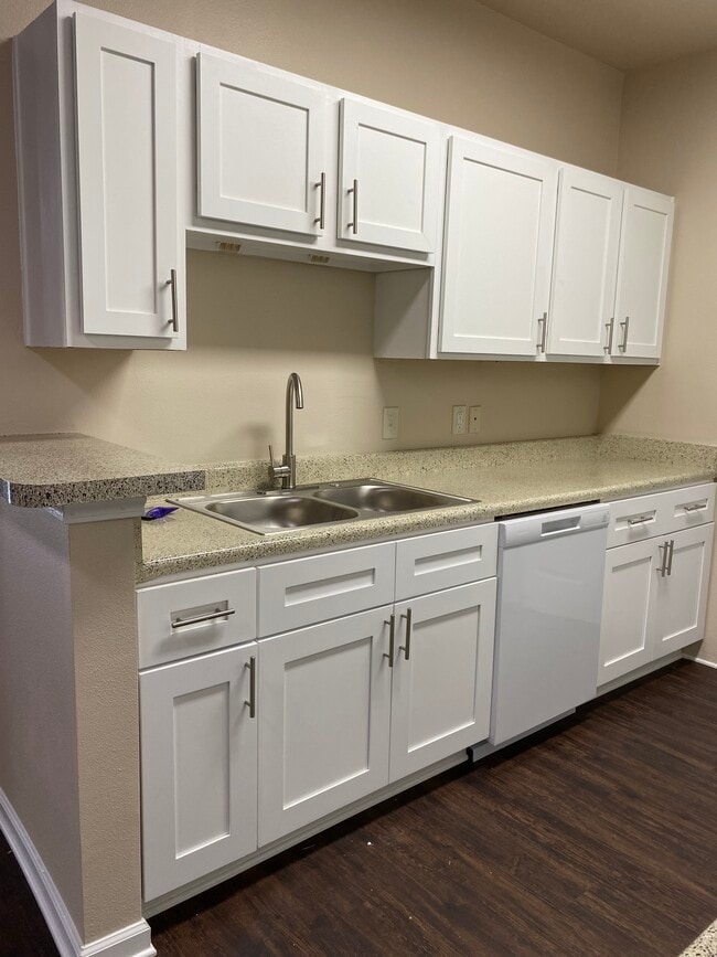 KITCHEN SIDE VIEW - The Mandell