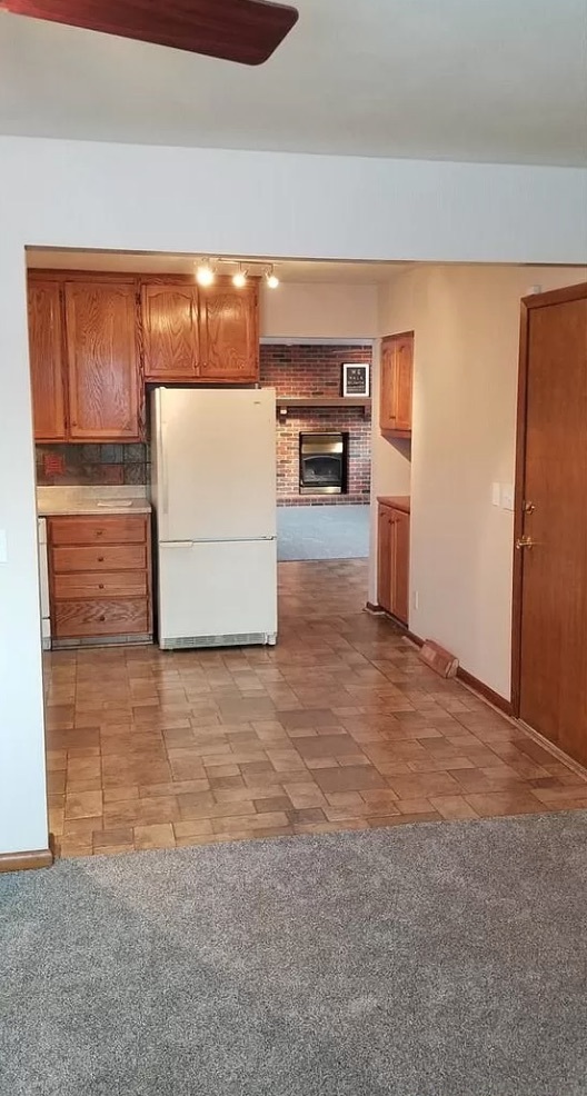 Building Photo - 4220 S 38th St