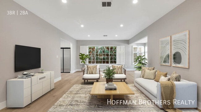 Foto del edificio - 646 Hauser Blvd