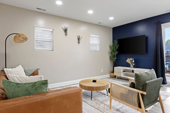 Foto del edificio - 1527 S East St