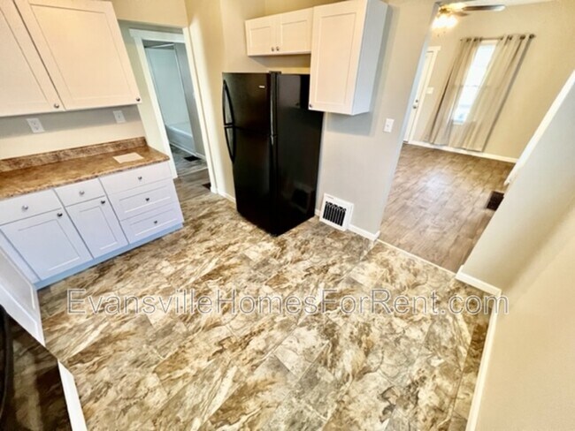 Foto del edificio - 1324 Gavitt St