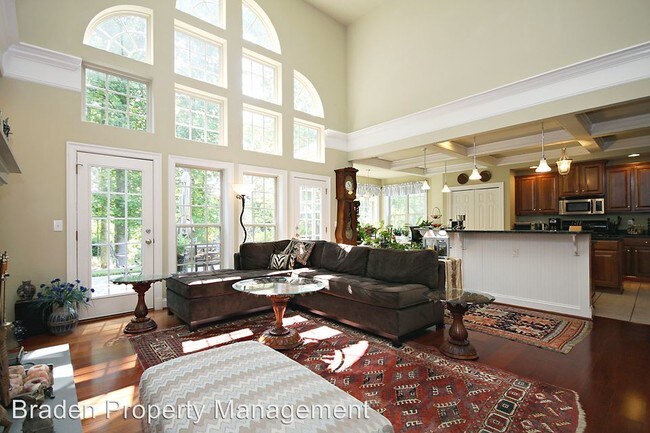 Building Photo - 5 br, 3.5 bath House - 1389 Singleton Lane