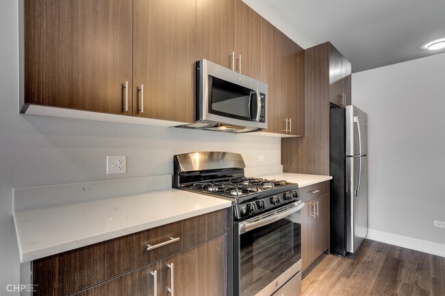 Foto del edificio - 3220 N Lincoln Ave