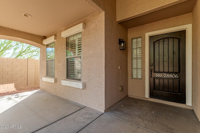 Foto del edificio - 28806 N 23rd Ln