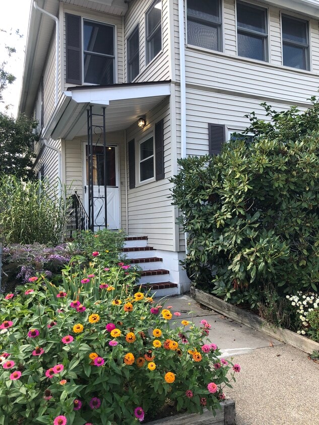 Foto principal - 16 Strathmore Rd