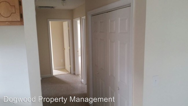 Foto del edificio - 3 br, 2 bath House - 415 Perry Street