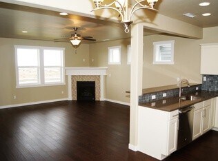 Foto del edificio - Beautiful 4 bed 2.5 bath in East Boise just off Gowen Rd and Columbia Rd in the Painted Ridge Sub...