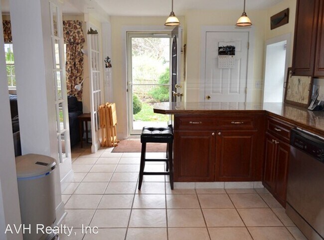 Foto del edificio - 2 br, 1.5 bath House - 1B Pigeon Hill Court