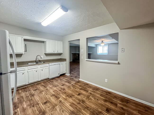 Interior Photo - Cedar Heights